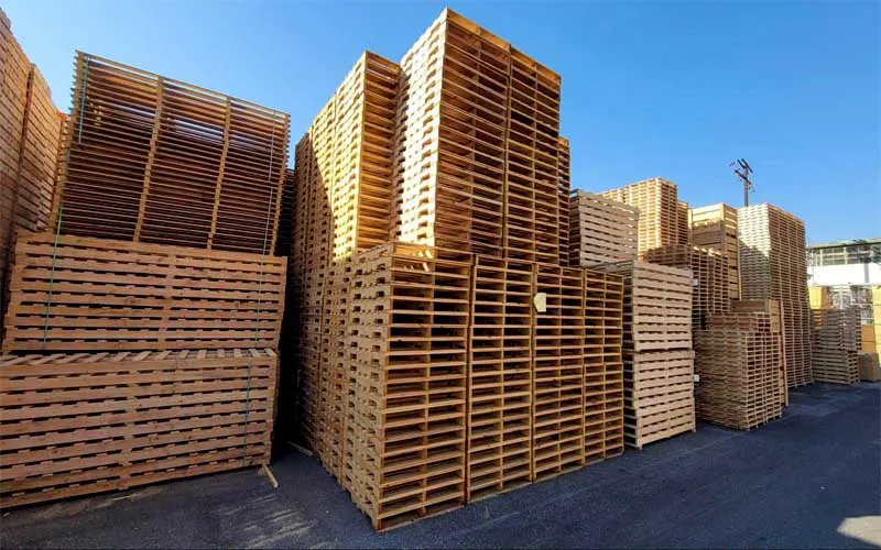 Pallet gỗ có nhiều ứng dụng trong lĩnh vực công nghiệp và vận tải hàng hóa.