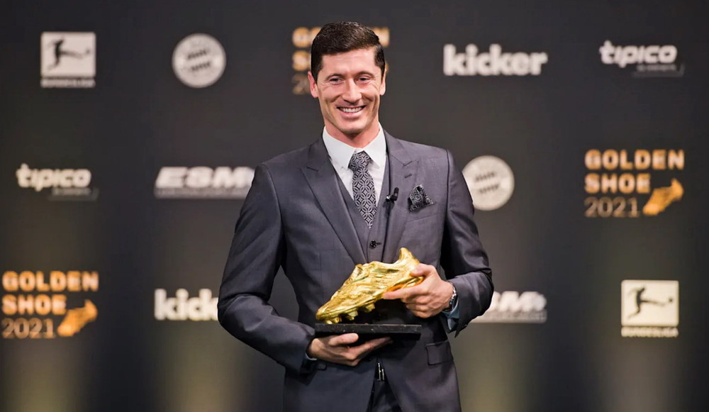 Robert Lewandowski giành giải Chiếc giày vàng châu Âu 2021 | Vietnam+ (VietnamPlus)